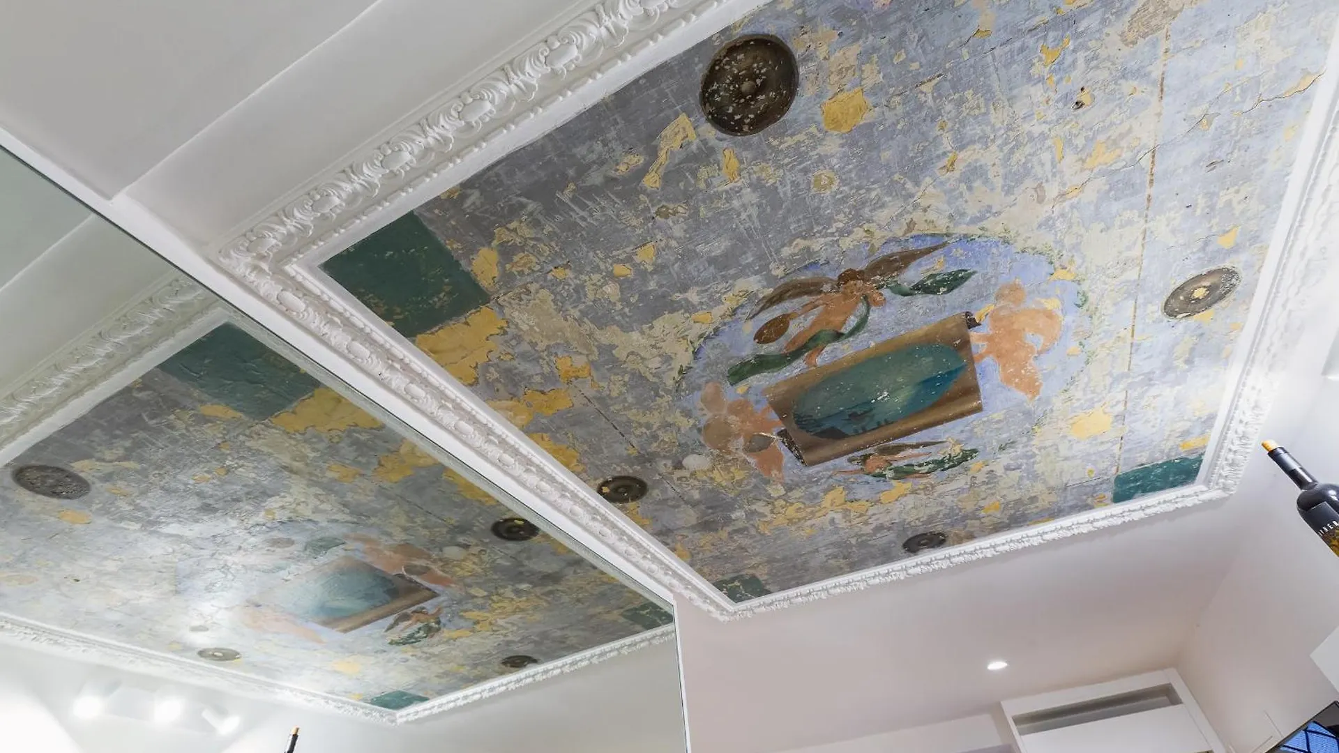רומא Colosseo Charming Suite