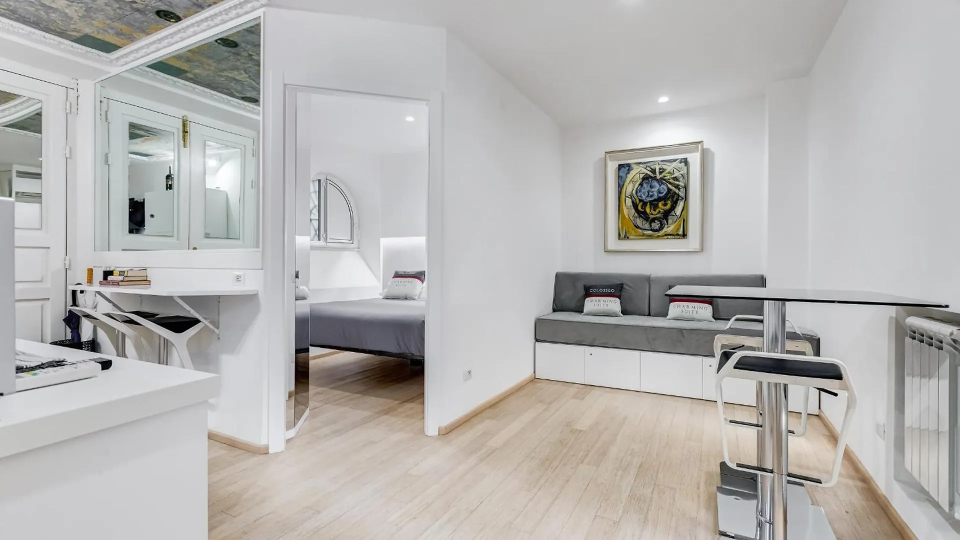 Colosseo Charming Suite Rome Italy
