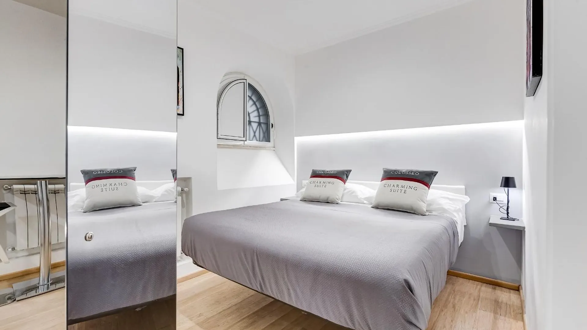 Apartment Colosseo Charming Suite Rome